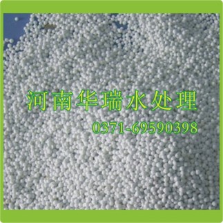 活性氧化鋁在水和空氣中什么作用?